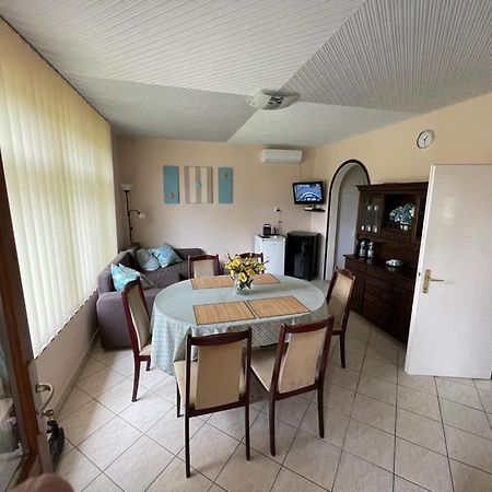 BalatonmáriafürdőAgnes Nyaralohaz别墅 外观 照片