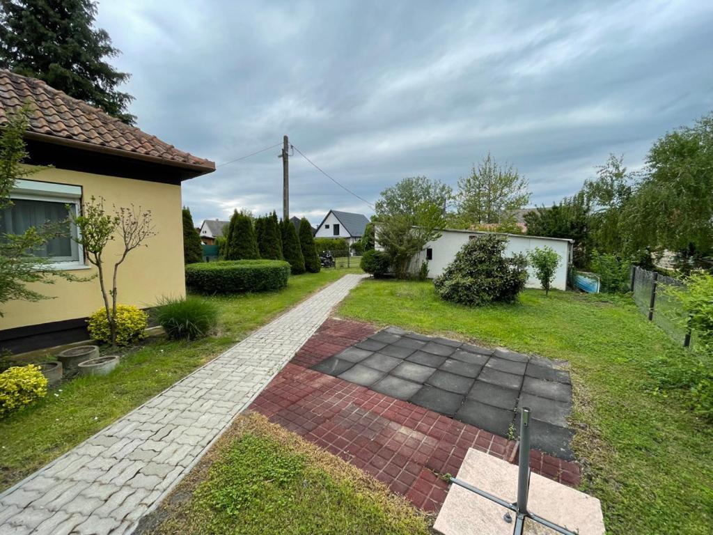 BalatonmáriafürdőAgnes Nyaralohaz别墅 外观 照片